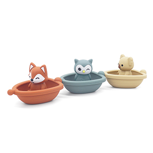 floating bath boat toy.jpg